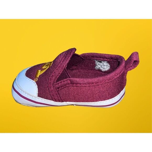 NWOB University Of Minnesota Golden Gophers Infant Crib Soft Pre Walker Size 2 - Picture 3 of 6